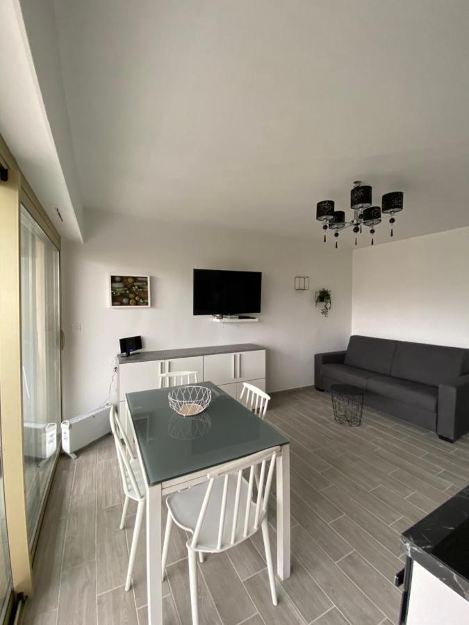 Superbe Appartement Renove A Neuf A 100M De La Mer Juan-les-Pins Bagian luar foto